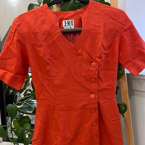 JRT by Newport News front button dress - Picture 2 of 9